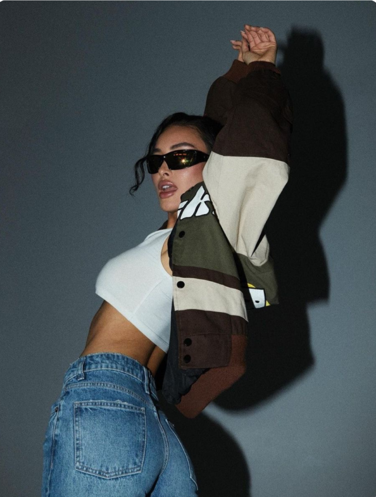 Les ateliers Les cours The Muse Lab 78 Studio de danse à Saint-Quentin en Yvelines, à Montigny le bretonneux (78) et location de salle. Studio de danse réservé et dédié aux femmes.